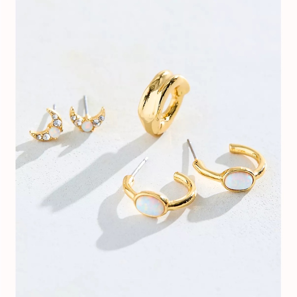 NWT Free People Halo Gold Plated Hoop Set